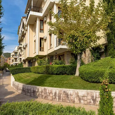 Royal Bay - Private - Bsr - 7 *